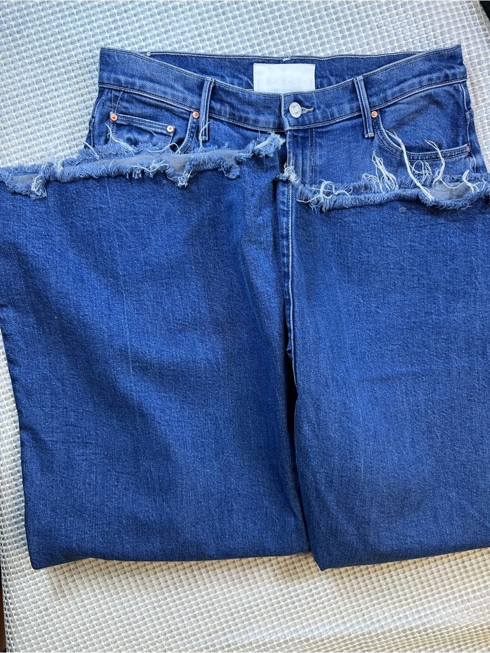 MOTHER Superior The Swisher Sneak Fray Punch Buggy Wide Leg Jeans Size 30 - Picture 12 of 13